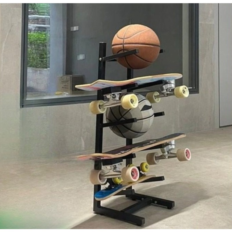 Sports Equipment Organizer - Stojak na sprzęt do deskorolki zintegrowany